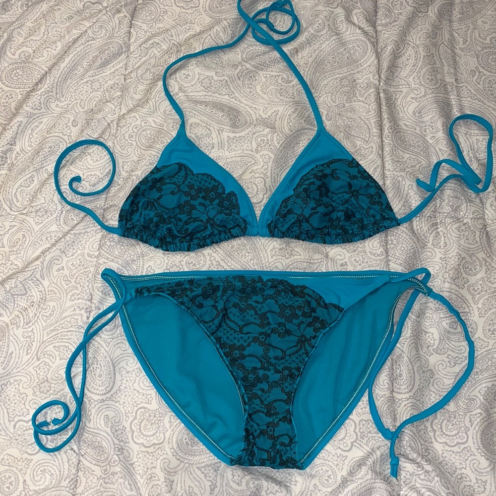 String bikini